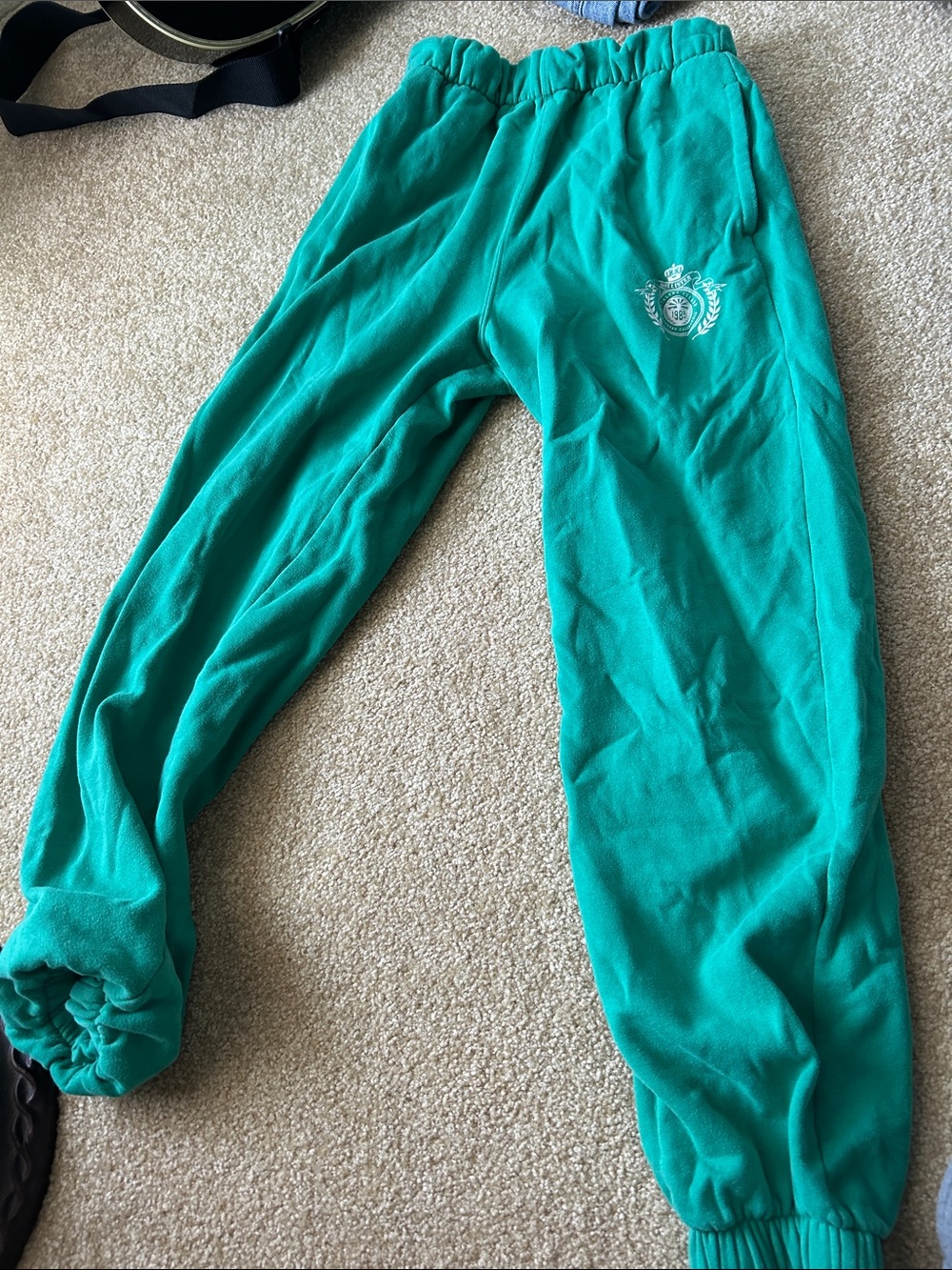 Kids Green Fleece Sweatpants with Crest